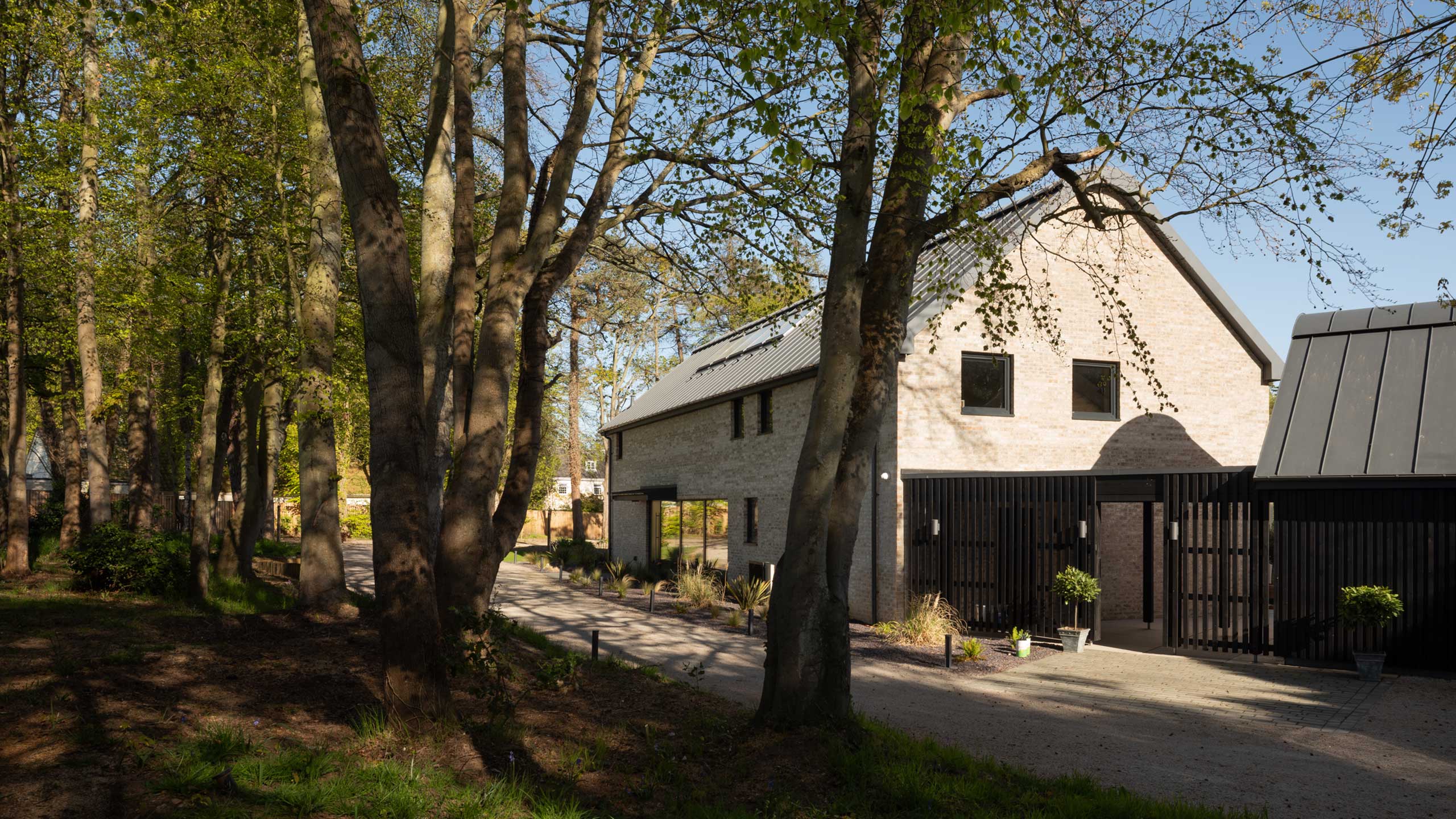 Tom-Manley-Zone-St-Andrews-Longhouse north